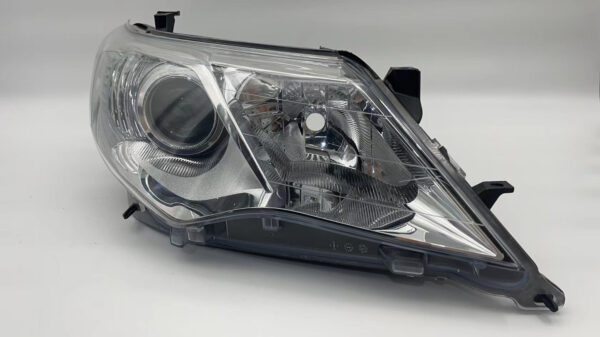 Toyota CAMRY 2012 R.H.S HEADLIGHT ASSEMBLY