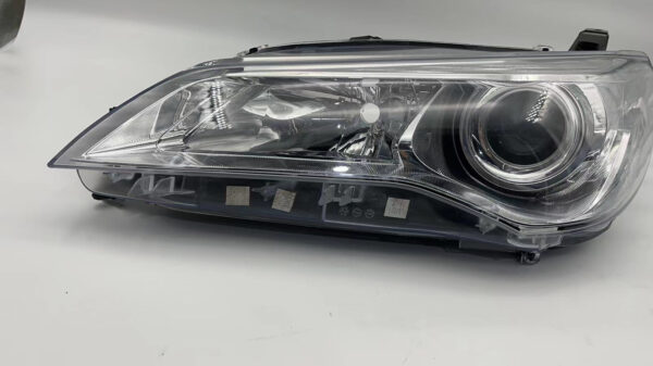 Toyota CAMRY 2015-2017 L.H.S HEADLIGHT ASSEMBLY