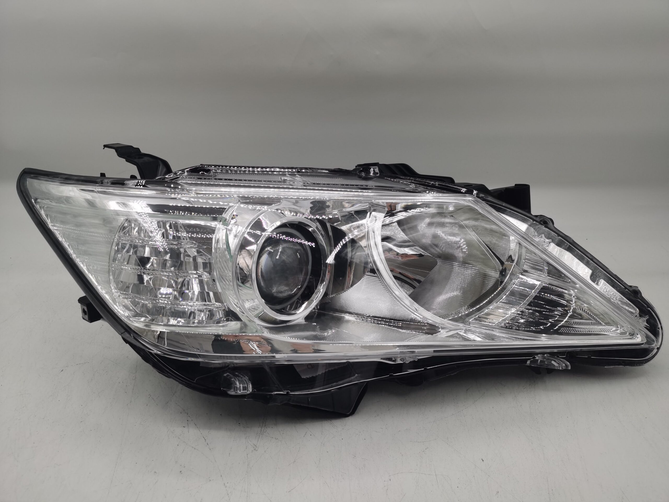 Toyota CAMRY/AURION ACV41L 2012-2014 HALOGEN R.H.S HEADLIGHT ASSEMBLY