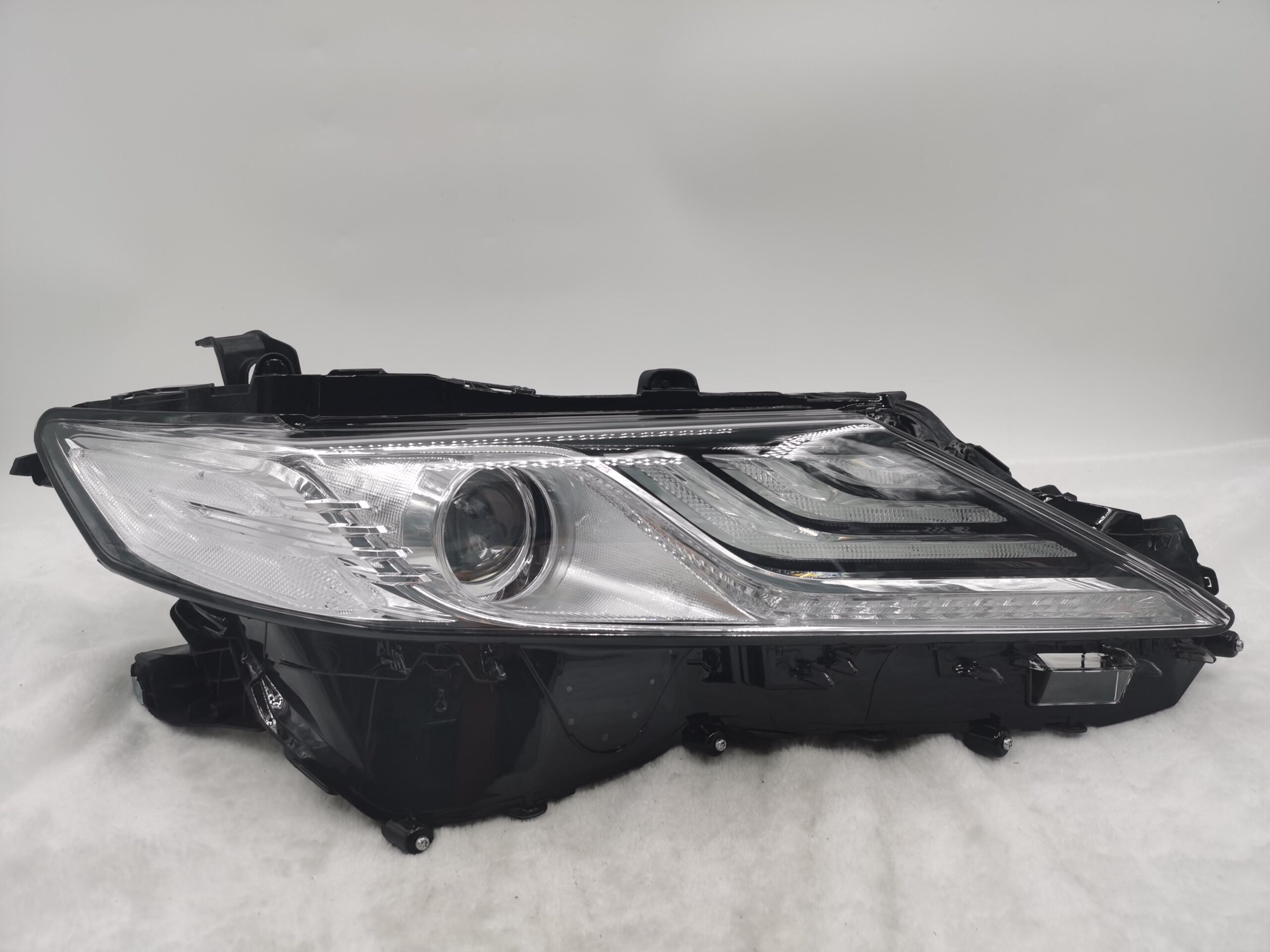 Toyota CAMRY ACV70 2018-2022 LED R.H.S HEADLIGHT ASSEMBLY