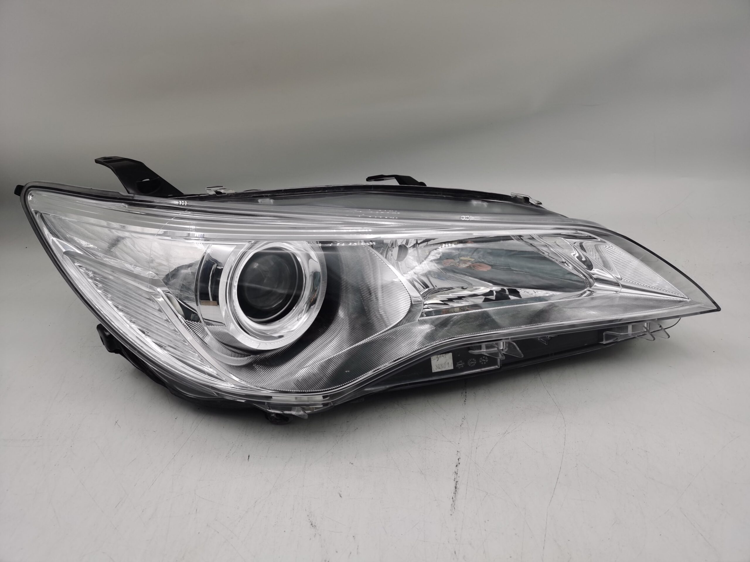 Toyota CAMRY ASV50R 2015-2017 HALOGEN R.H.S HEADLIGHT ASSEMBLY