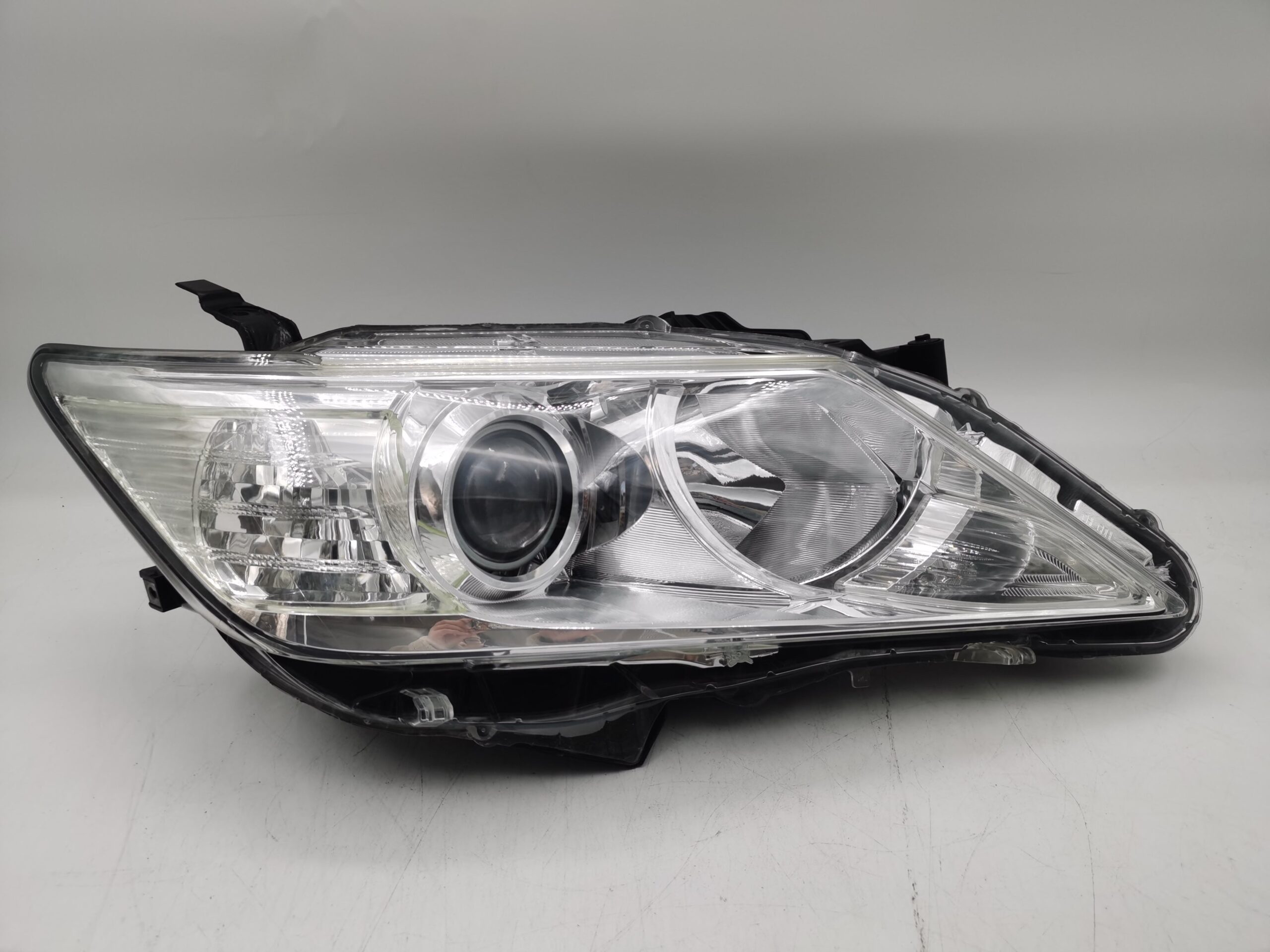 Toyota CAMRY/AURION ACV41L 2012-2014 HALOGEN R.H.S HEADLIGHT ASSEMBLY