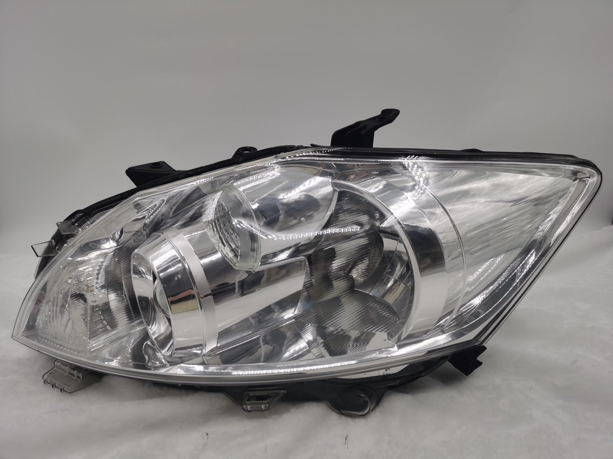 Toyota COROLLA AURIS NZE151H 2009-2011 HALOGEN L.H.S Headlight Assembly