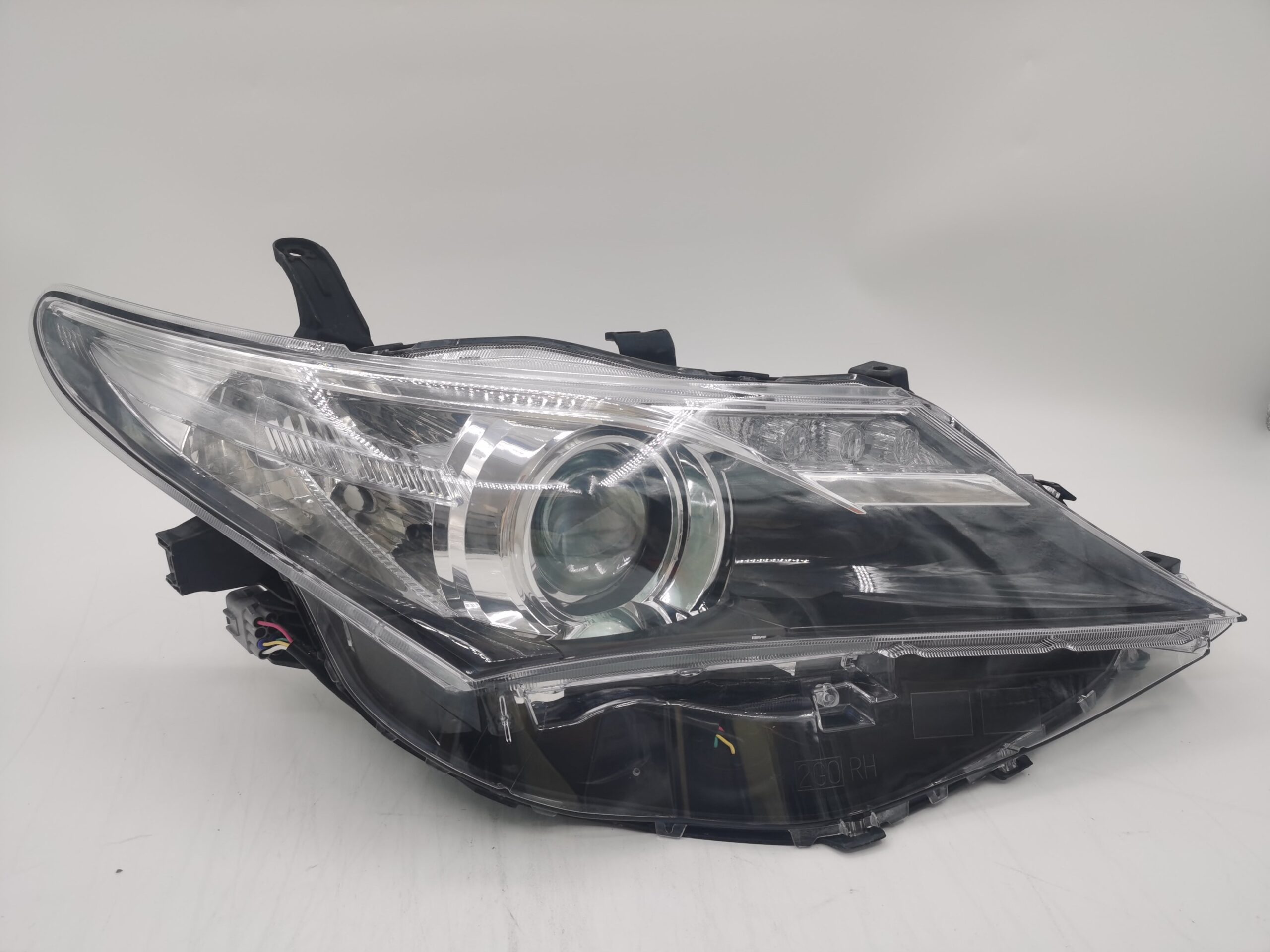 Toyota COROLLA AURIS NZE181H 2012-2014 HALOGEN R.H.S HEADLIGHT ASSEMBLY