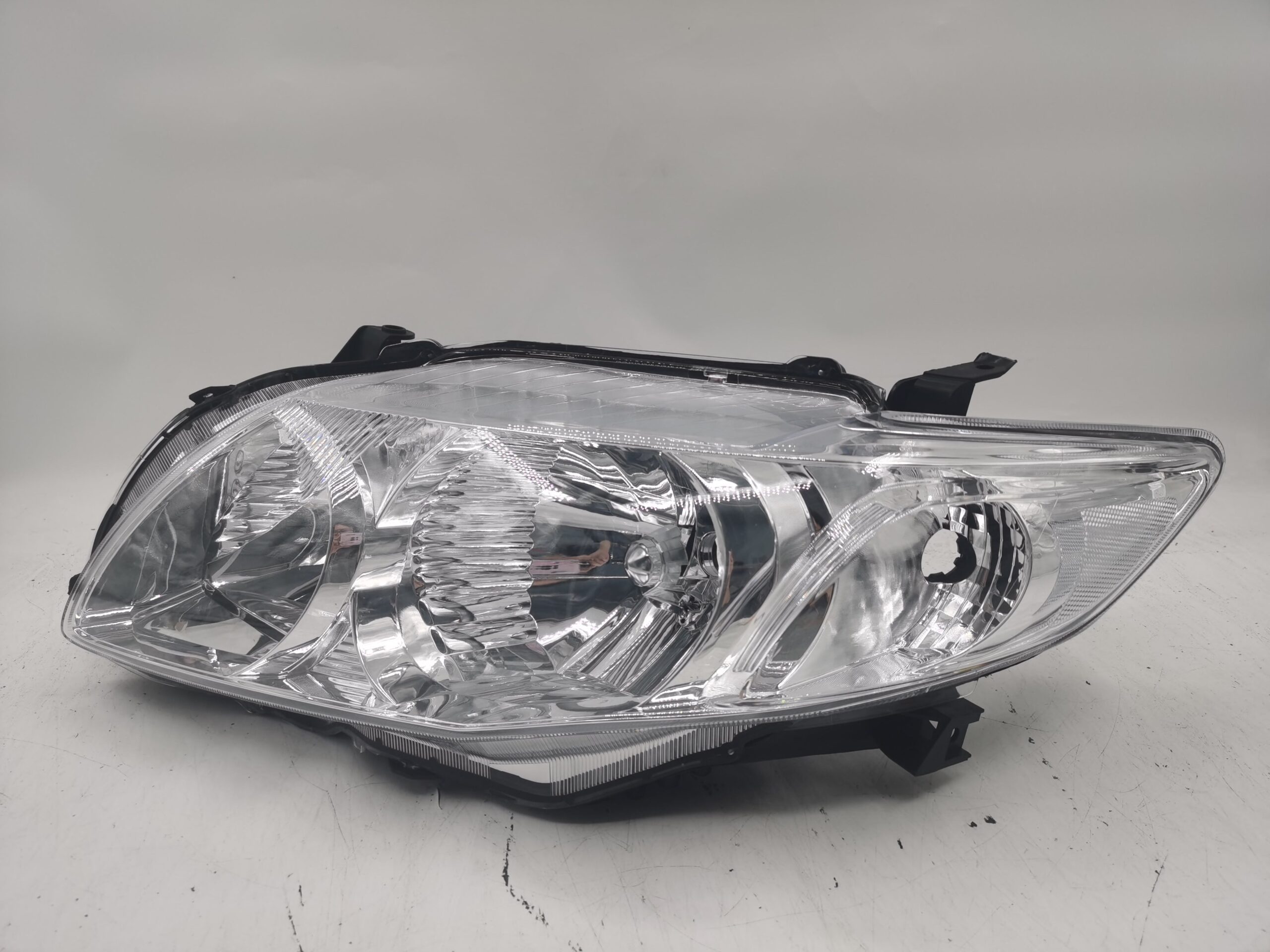 Toyota COROLLA E150 2007-2010 HALOGEN L.H.S HEADLIGHT ASSEMBLY