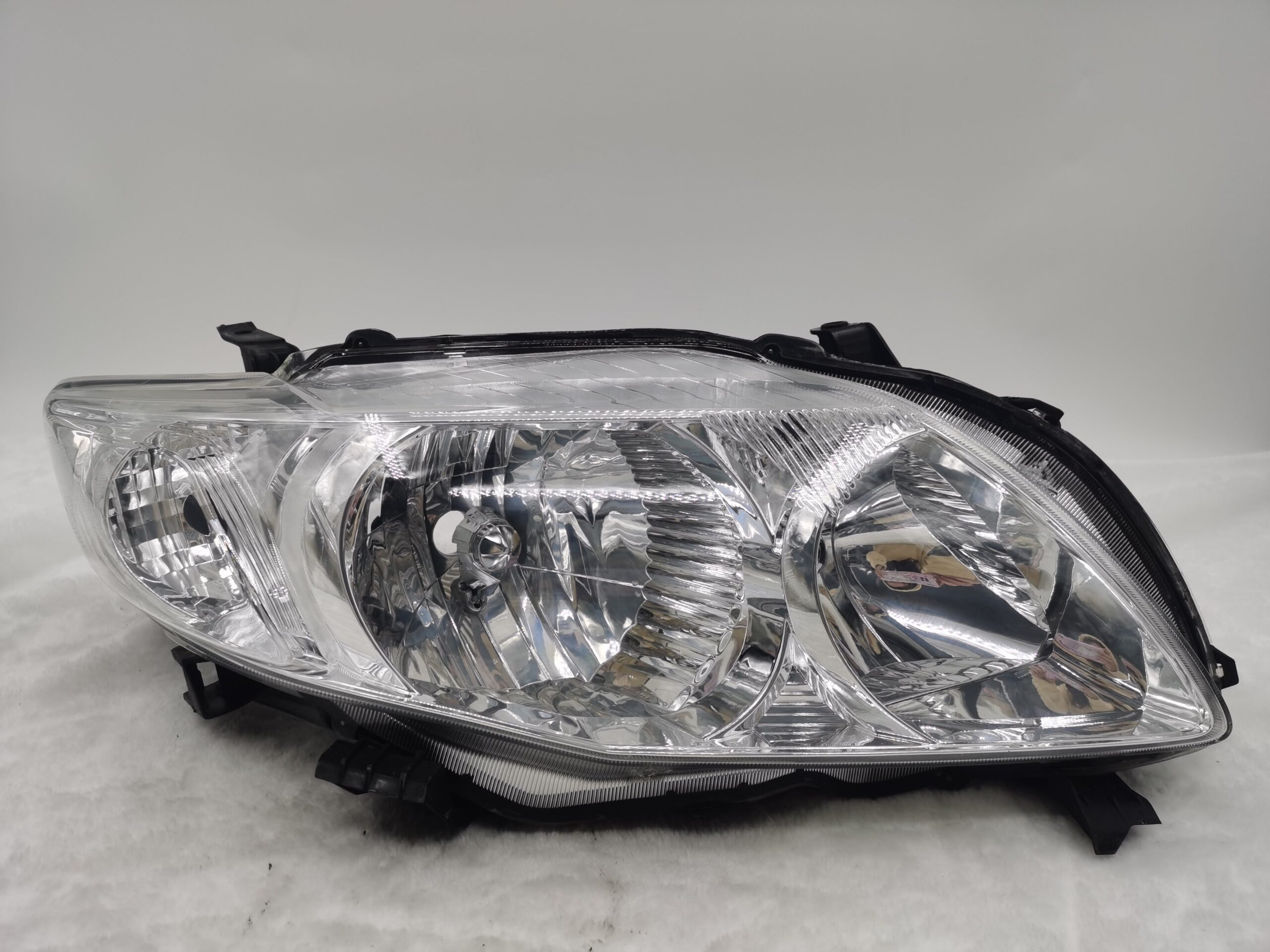 Toyota COROLLA E150 2007-2010 HALOGEN R.H.S HEADLIGHT ASSEMBLY