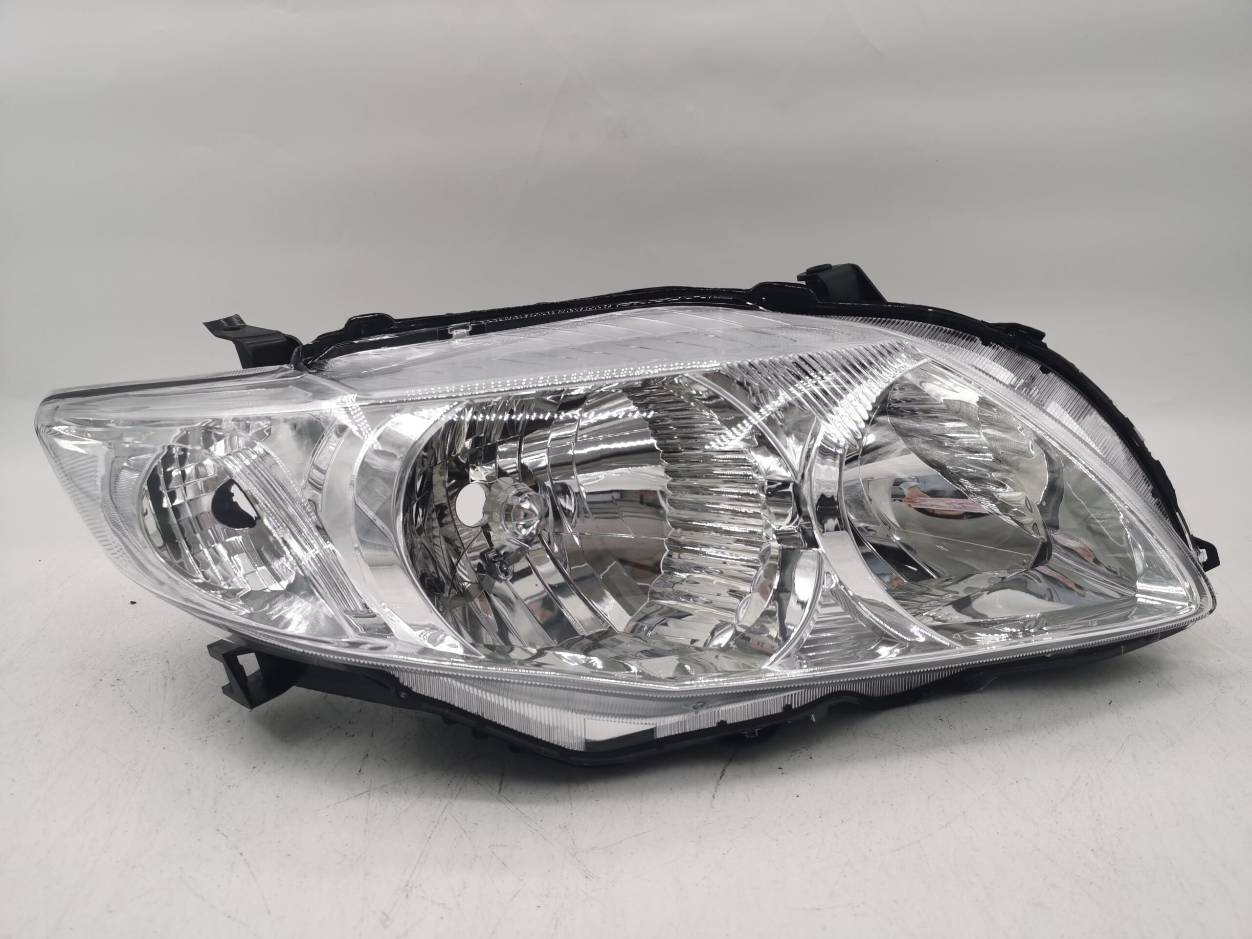 Toyota COROLLA E150 2007-2010 HALOGEN R.H.S HEADLIGHT ASSEMBLY