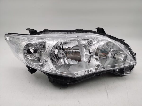 Toyota COROLLA E150 2011-2013 HALOGEN R.H.S HEADLIGHT ASSEMBLY