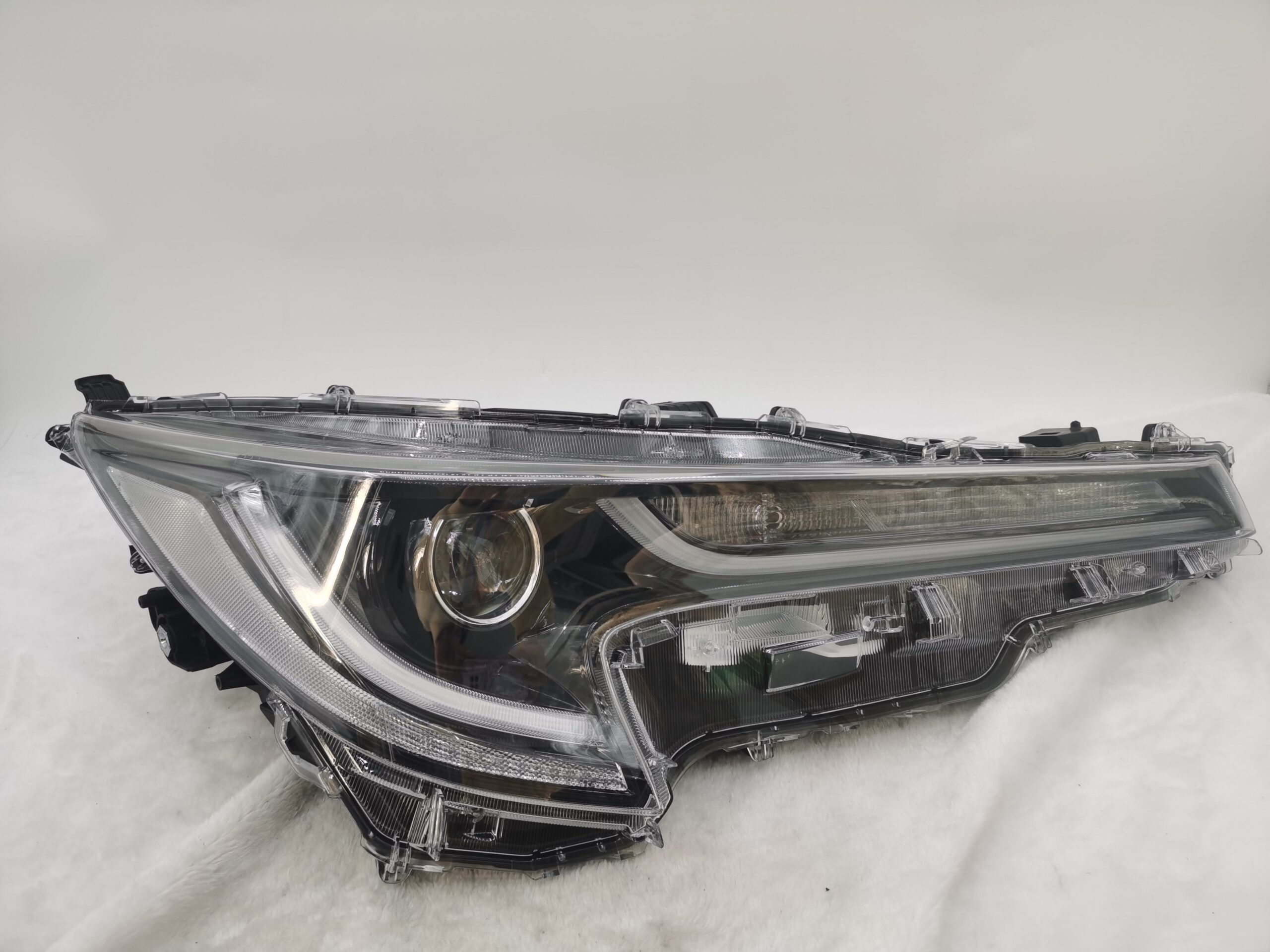 Toyota COROLLA E21 LEVIN 2019-2021 LENS LED R.H.S Headlight Assembly