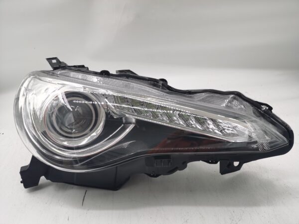 Toyota GT86 ZN6 2012-2016 XENON R.H.S HEADLIGHT ASSEMBLY