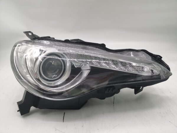 Toyota GT86 ZN6 2012-2016 XENON R.H.S HEADLIGHT ASSEMBLY