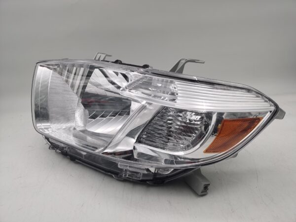 Toyota KLUGER 2008-2010 HALOGEN L.H.S HEADLIGHT ASSEMBLY