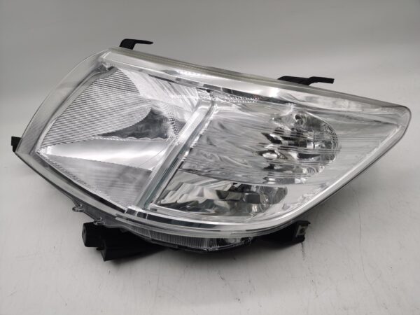 Toyota HILUX VIGO 2011-2014 L.H.S HEADLIGHT ASSEMBLY