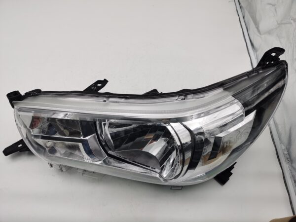 Toyota HILUX REVO 2015-2019 HALOGEN L.H.S HEADLIGHT ASSEMBLY