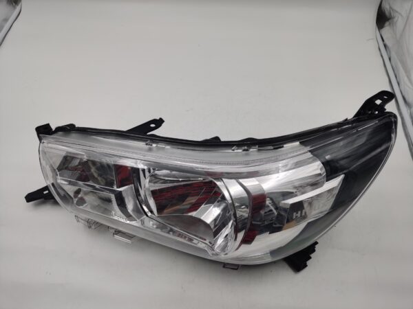 Toyota HILUX REVO 2015-2019 HALOGEN L.H.S HEADLIGHT ASSEMBLY