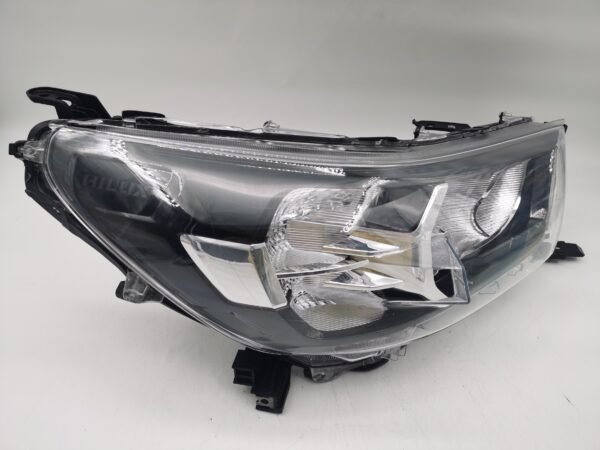 Toyota HILUX REVO 2020-2023 HALOGEN R.H.S HEADLIGHT ASSEMBLY