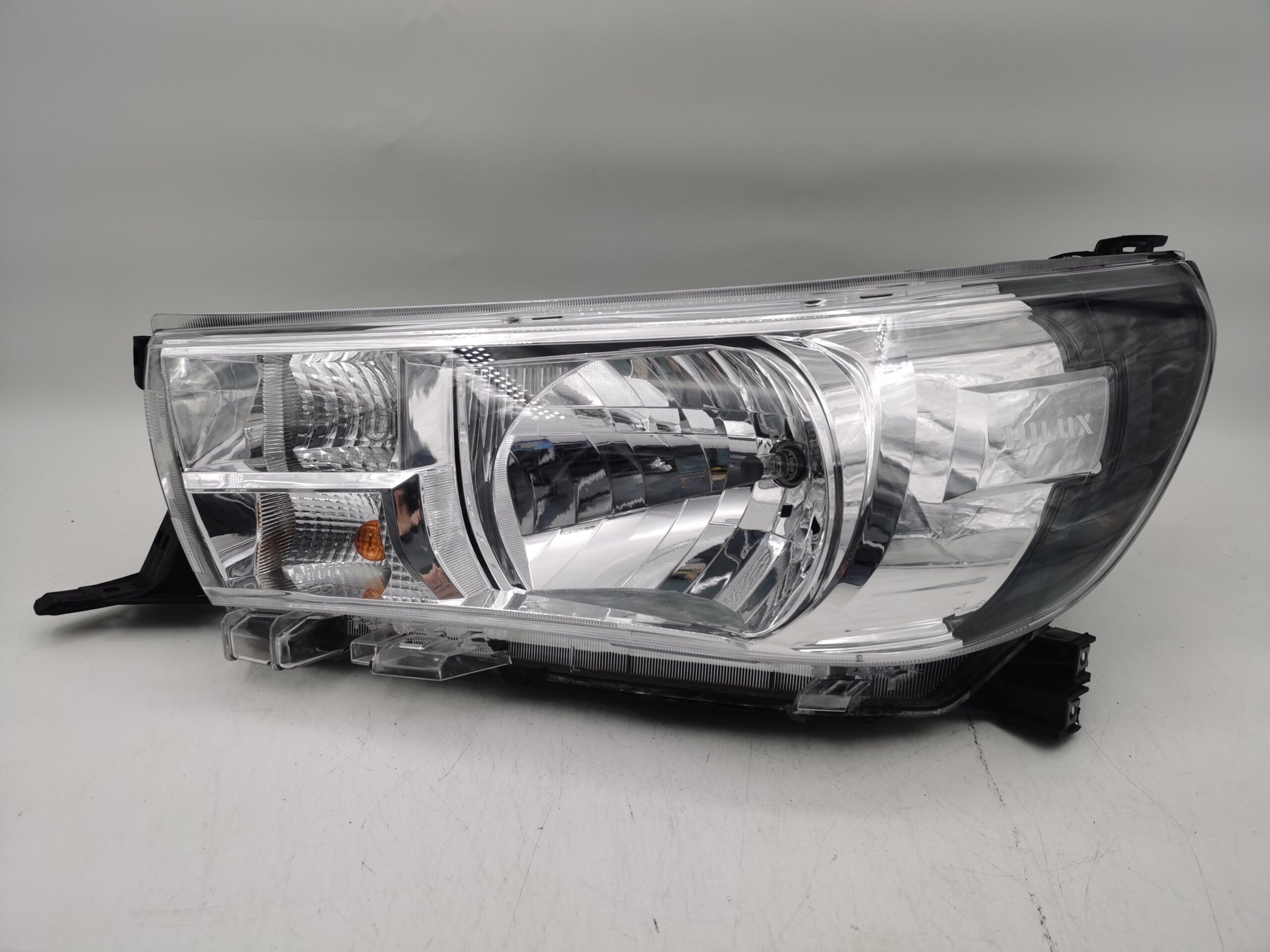 Toyota HILUX REVO 2015-2019 HALOGEN L.H.S HEADLIGHT ASSEMBLY