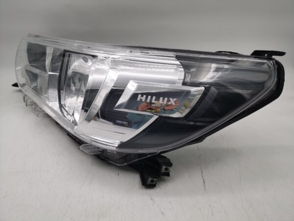 Toyota HILUX REVO 2015-2019 HALOGEN L.H.S HEADLIGHT ASSEMBLY