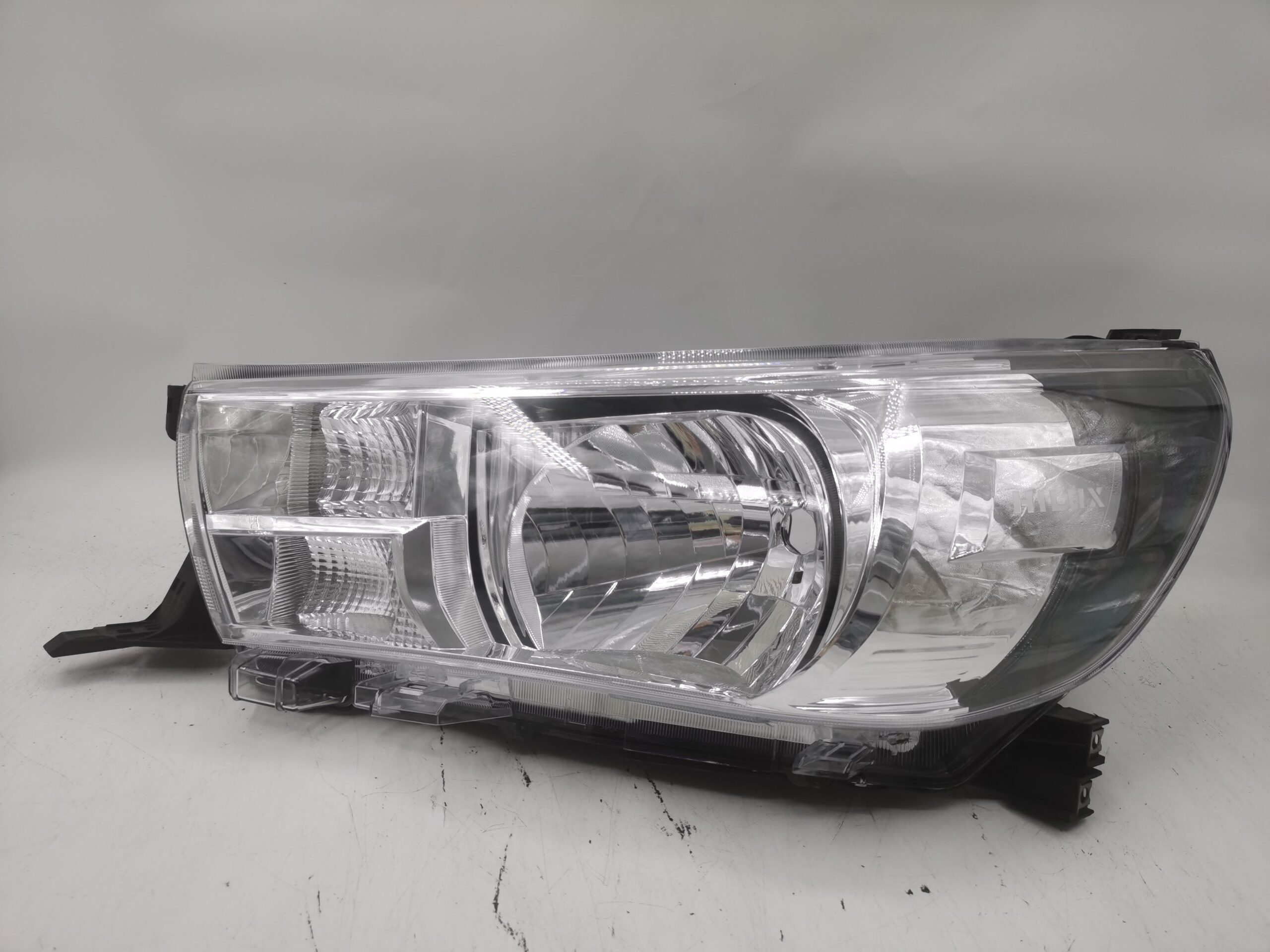 Toyota HILUX REVO 2015-2019 HALOGEN L.H.S Headlight Assembly