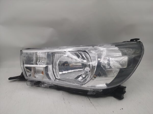 Toyota HILUX REVO 2015-2019 HALOGEN L.H.S Headlight Assembly