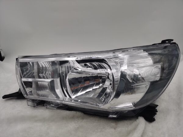 Toyota HILUX REVO 2015-2019 HALOGEN L.H.S HEADLIGHT ASSEMBLY