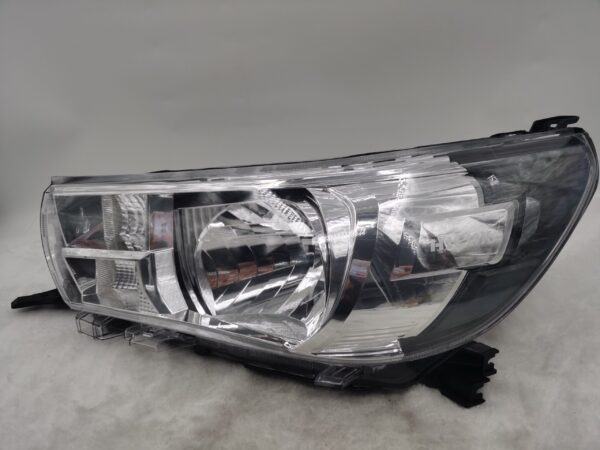 Toyota HILUX REVO 2015-2019 HALOGEN L.H.S HEADLIGHT ASSEMBLY