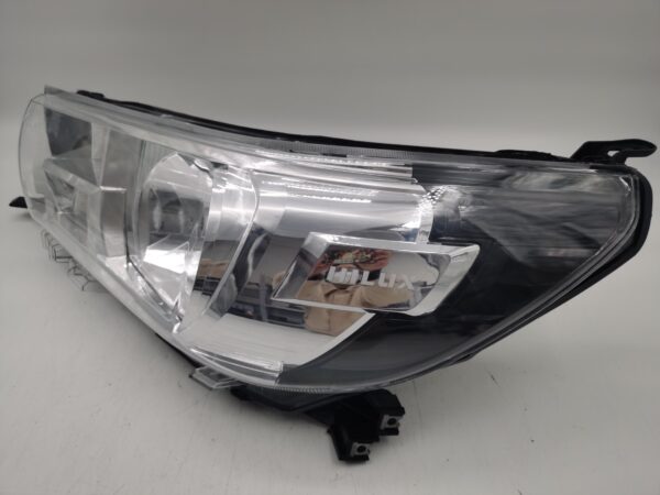 Toyota HILUX REVO 2015-2019 HALOGEN L.H.S HEADLIGHT ASSEMBLY