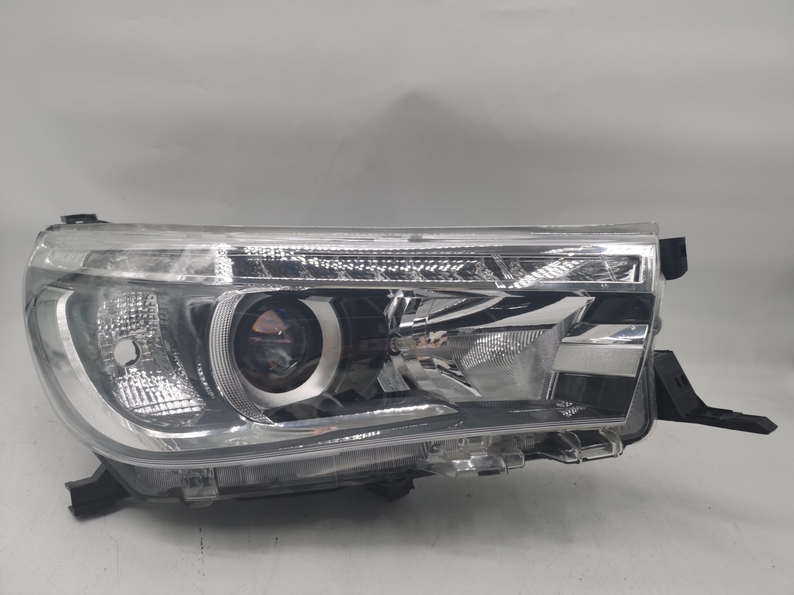 Toyota HILUX REVO 2015-2019 LED R.H.S Headlight Assembly