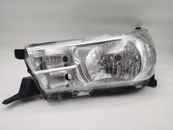 Toyota HILUX REVO 2015-2019 HALOGEN L.H.S HEADLIGHT ASSEMBLY