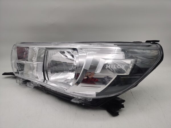 Toyota HILUX REVO 2015-2019 HALOGEN L.H.S HEADLIGHT ASSEMBLY