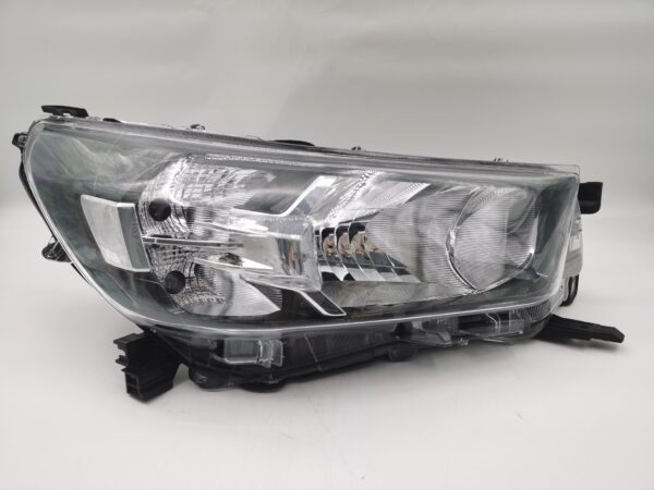 Toyota HILUX REVO 2020-2023 HALOGEN R.H.S HEADLIGHT ASSEMBLY