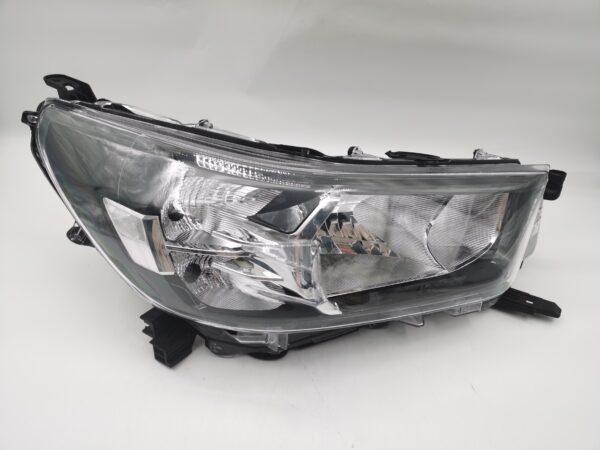 Toyota HILUX REVO 2020-2023 HALOGEN R.H.S HEADLIGHT ASSEMBLY