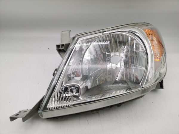 Toyota HILUX VIGO 2005-2010 HALOGEN L.H.S HEADLIGHT ASSEMBLY