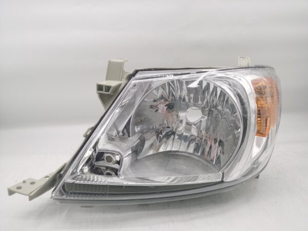 Toyota HILUX VIGO 2005-2010 HALOGEN L.H.S HEADLIGHT ASSEMBLY