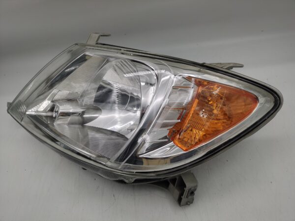 Toyota HILUX VIGO 2005-2010 HALOGEN L.H.S HEADLIGHT ASSEMBLY