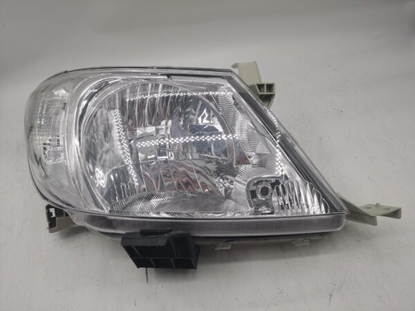 Toyota HILUX VIGO 2005-2010 HALOGEN R.H.S HEADLIGHT ASSEMBLY