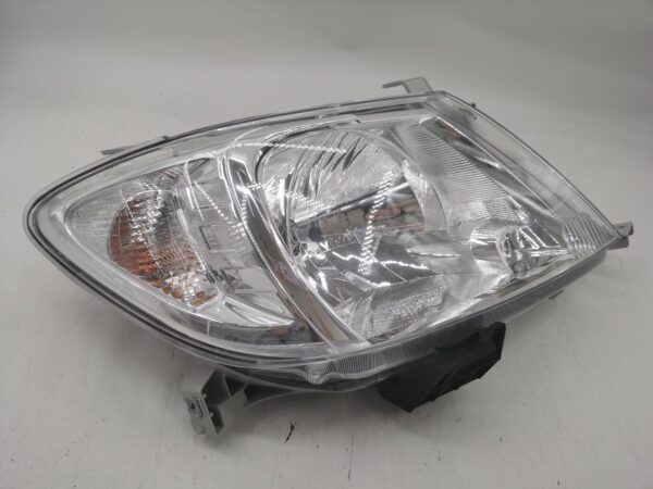 Toyota HILUX VIGO 2005-2010 HALOGEN R.H.S Headlight Assembly