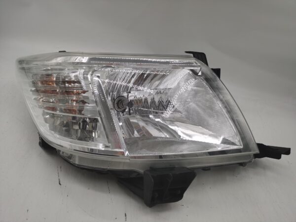 Toyota HILUX VIGO 2011-2014 HALOGEN R.H.S Headlight Assembly