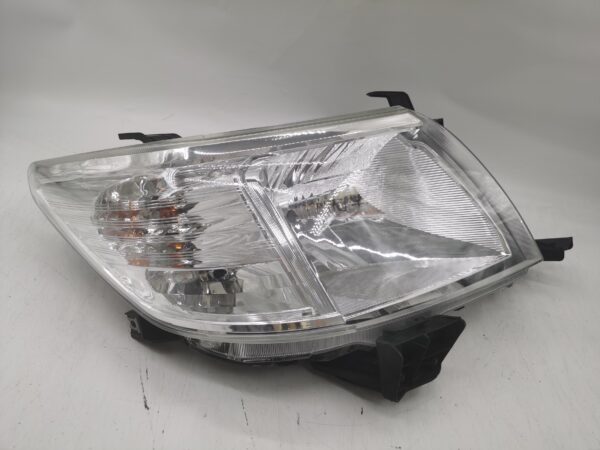 Toyota HILUX VIGO 2011-2014 HALOGEN R.H.S Headlight Assembly