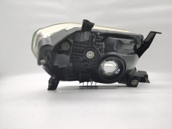 Toyota HILUX VIGO 2011-2014 HALOGEN L.H.S HEADLIGHT ASSEMBLY