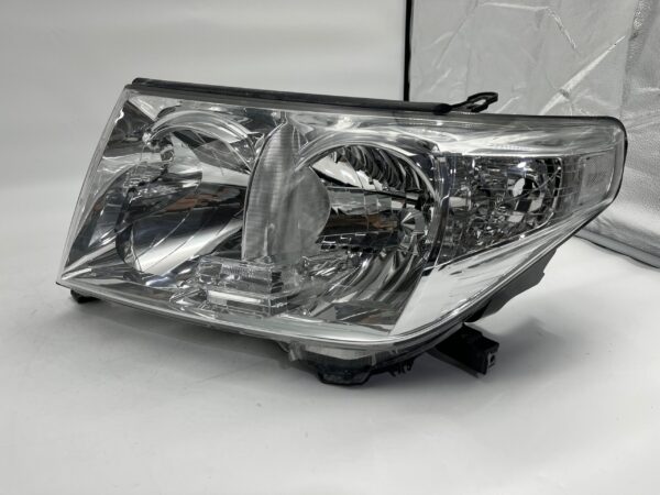 Toyota  LANDCRUISER 2008-2015 L.H.S HEADLIGHT ASSEMBLY