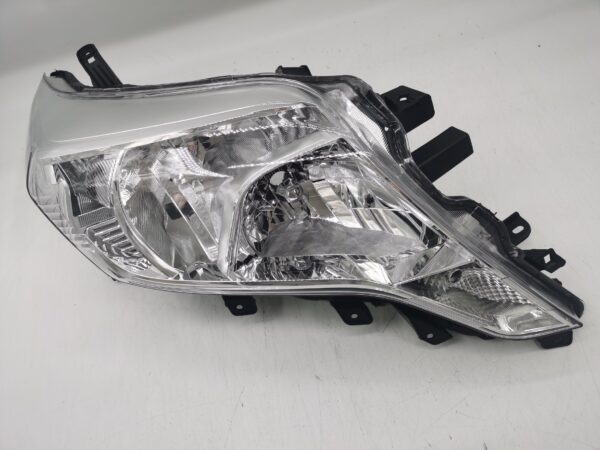 Toyota LANDCRUISER PRADO 150 GDJ150W 2014-2017 HALOGEN R.H.S HEADLIGHT ASSEMBLY