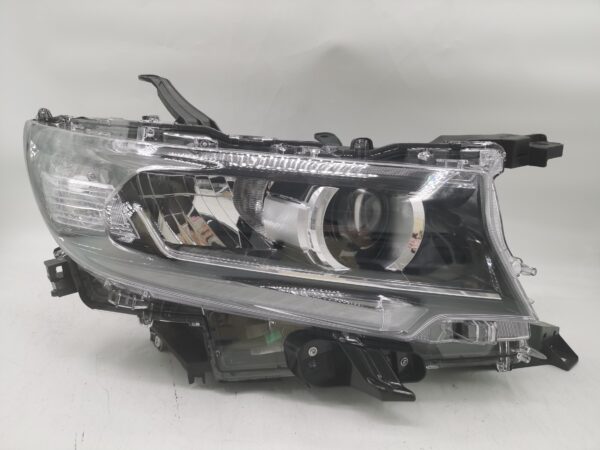 Toyota LANDCRUISER PRADO 150 GDJ150R 2018-2022 LED R.H.S Headlight Assembly