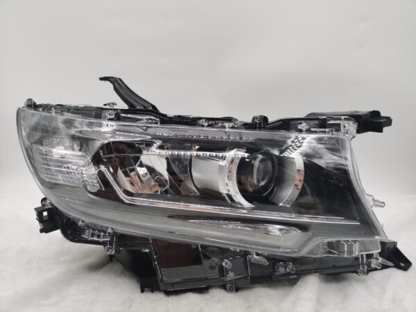 Toyota LANDCRUISER PRADO 150 GDJ150R 2018-2022 LED R.H.S HEADLIGHT ASSEMBLY