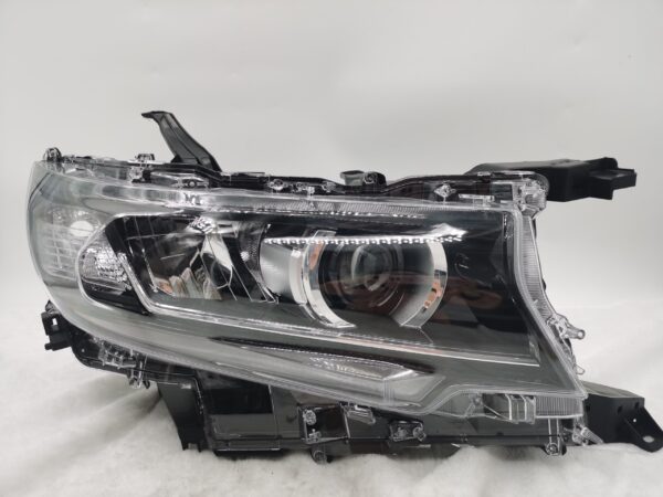 Toyota LANDCRUISER PRADO 150 GDJ150R 2018-2022 LED R.H.S HEADLIGHT ASSEMBLY