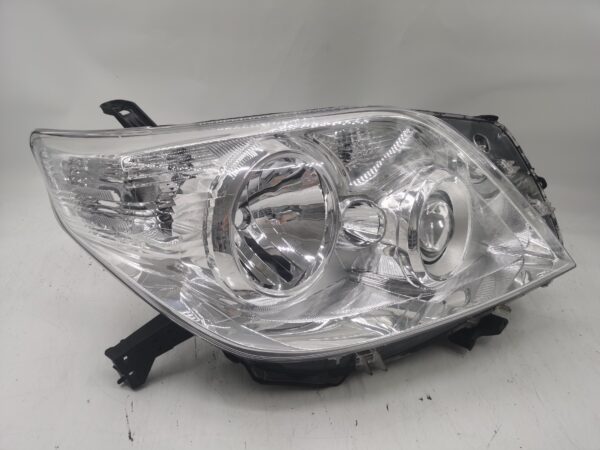 Toyota LANDCRUISER PRADO 150 KDJ150R 2010-2013 HALOGEN R.H.S Headlight Assembly