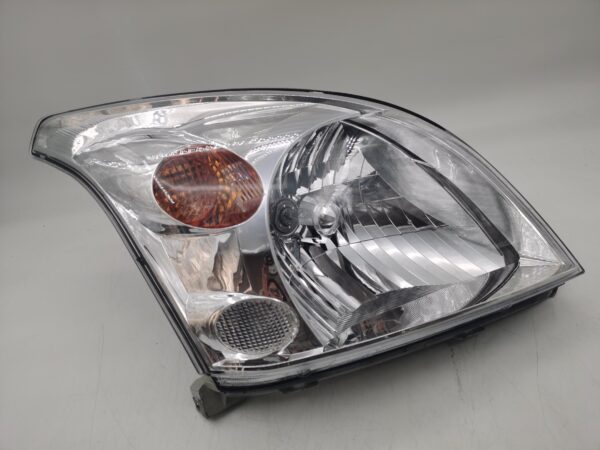 Toyota LANDCRUISER PRADO J12 2002-2010 R.H.S HEADLIGHT ASSEMBLY