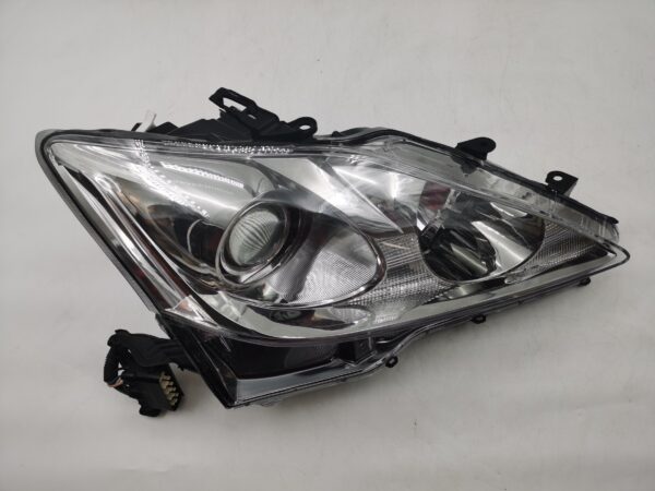 Lexus IS250 IS350 2006-2013 HALOGEN  R.H.S HEADLIGHT ASSEMBLY