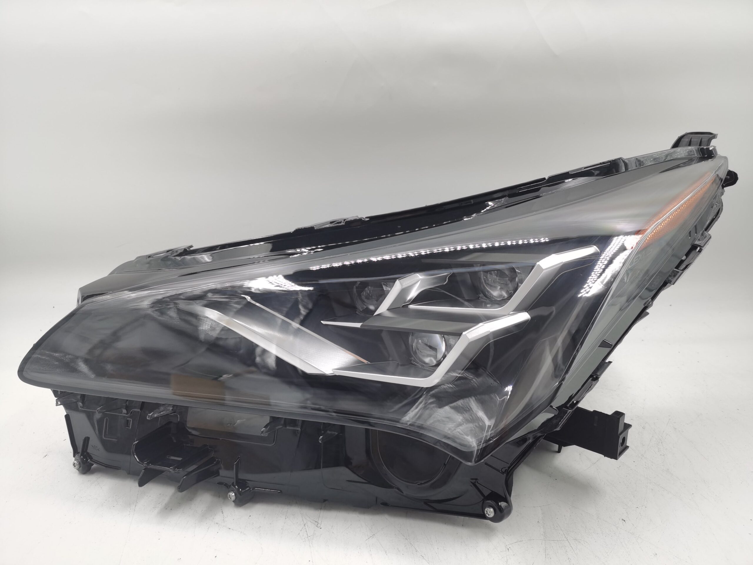 Lexus NX 300H 2018-2021 LED L.H.S HEADLIGHT ASSEMBLY