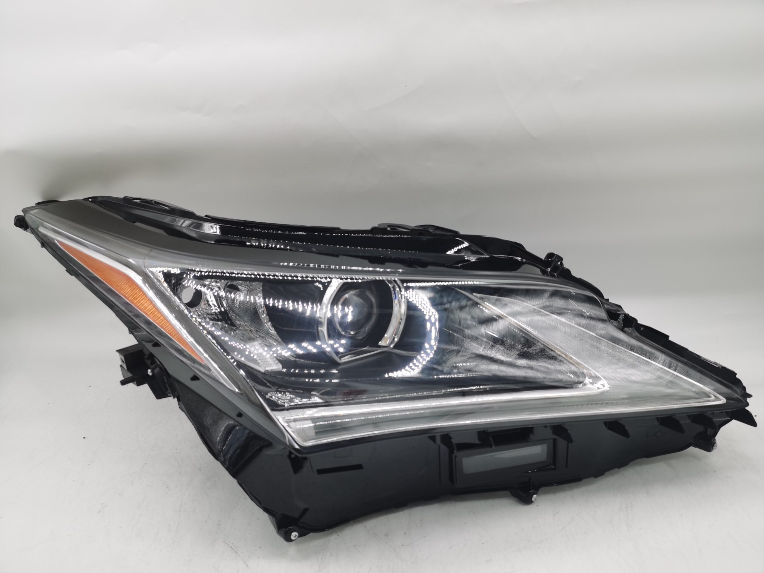 Lexus RX 350 2016-2019 LEN LED R.H.S HEADLIGHT ASSEMBLY